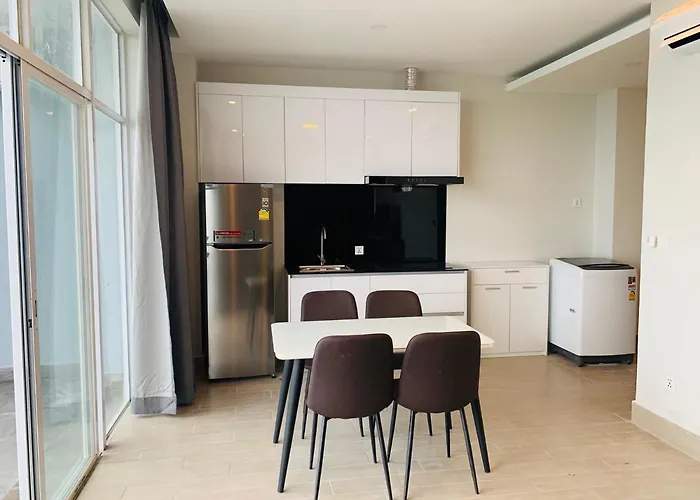 Cheap hotel: The Hill Residence